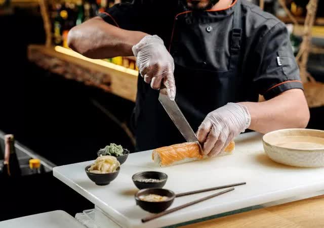 8 sự thật đáng ngạc nhiên về sushi - món ăn quốc gia của Nhật Bản - Ảnh 8.